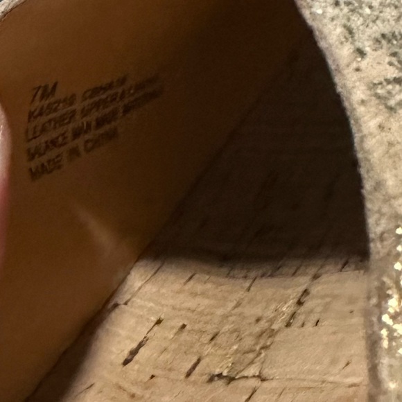 Kork-Ease Tutsi slide sandal in gold - size 7 - Picture 5 of 5